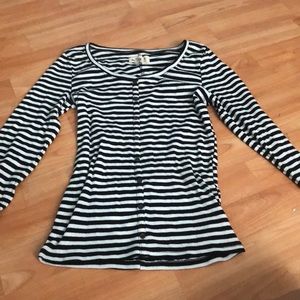 HOLLISTER STRIPED BUTTON DOWN SOFT SHIRT